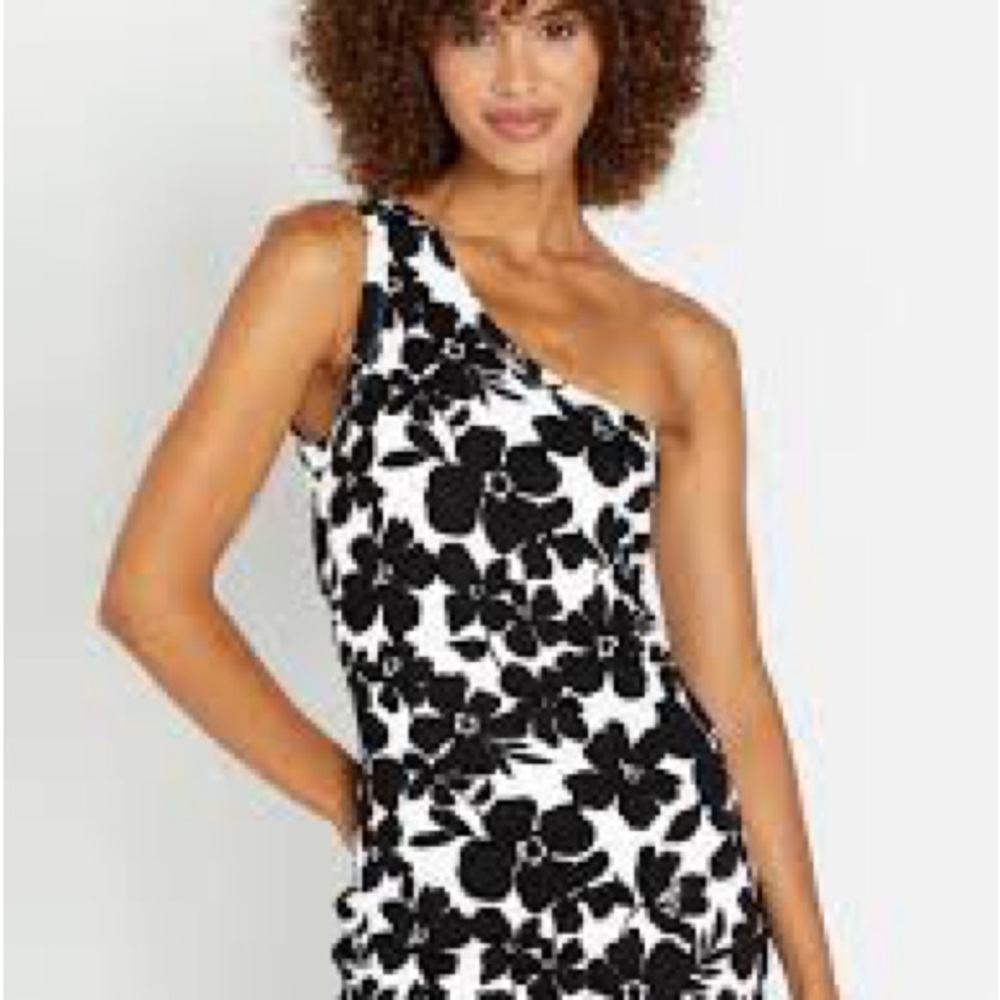 Volcom Black and White Asymmetrical One Shoulder Bodycon Dress